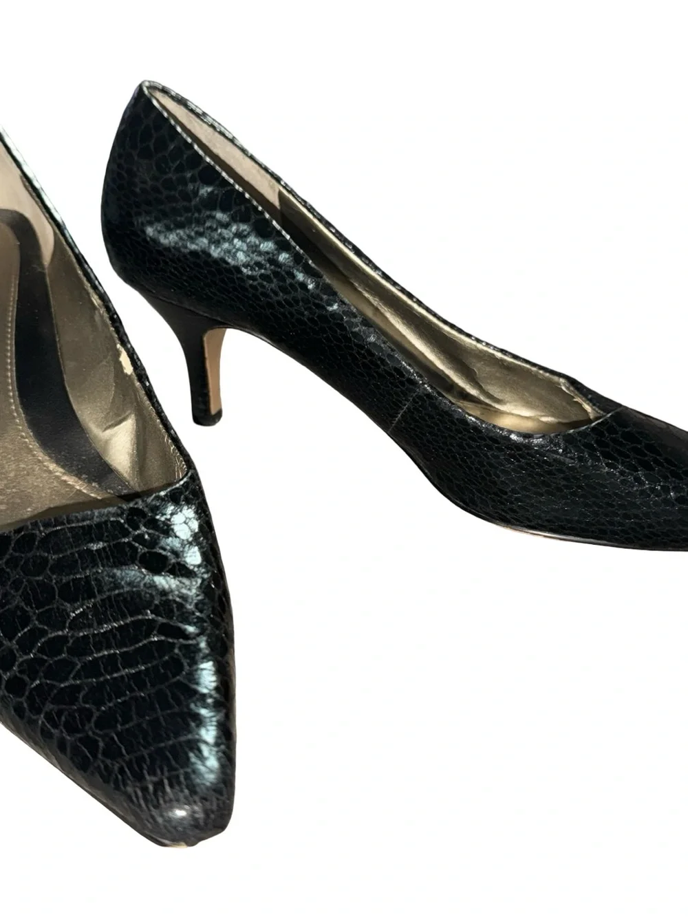 VTG BANDOLINO snakeskin kitten heel pump in black size 10M